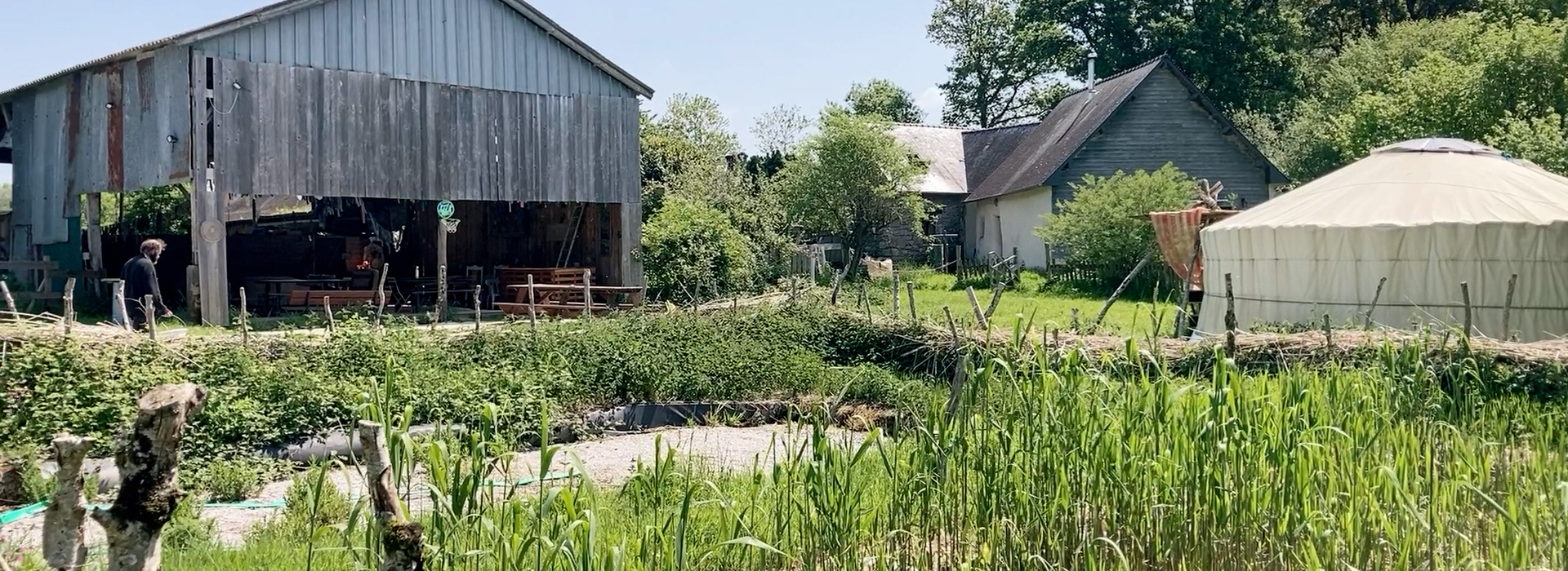 Bâtiments de campagne, une yourte